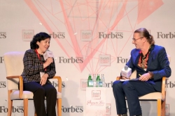 Tổng giám đốc Vinamilk là người phụ nữ duy nhất được Forbes Việt Nam vinh danh
