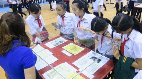 bat ngo voi nhung tu lieu lich su quy ve hoang sa va truong sa