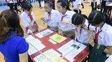 vi the cua bien trong con mat cac vua dau trieu nguyen