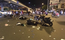 nu hanh khach chui boi vu va an ninh san bay tan son nhat la csgt