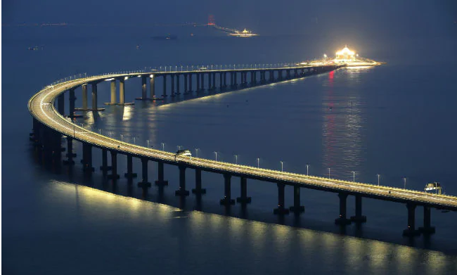 trung quoc khanh thanh cau vuot bien dai nhat the gioi