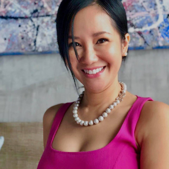 bat ngo voi hinh anh nong bong cua pa hong nhung o tuoi u50