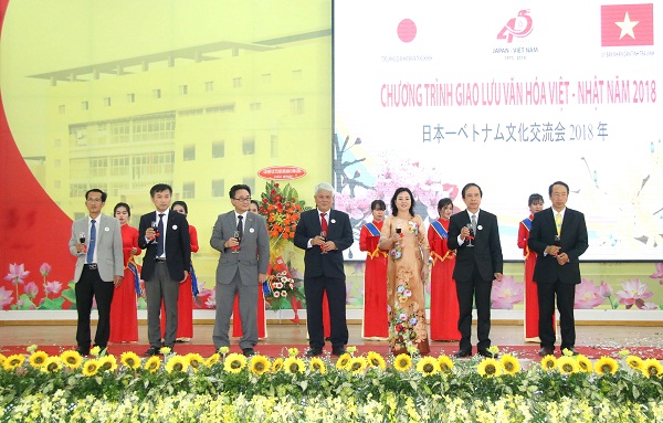 da dang cac hoat dong giao luu van hoa viet nhat 2018 tai tra vinh