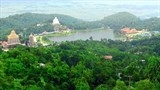 Bồi hồi dạo đỉnh Thiên Cấm Sơn