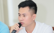 duong cam lo dien sau phat ngon gay on ao ve ca khuc nhu loi don cua bao anh