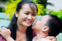 nu anh hung chau a ngay ay va bay gio