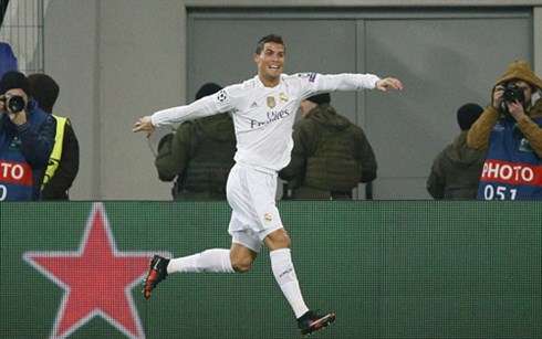 ronaldo toa sang real thang nhoc shakhtar