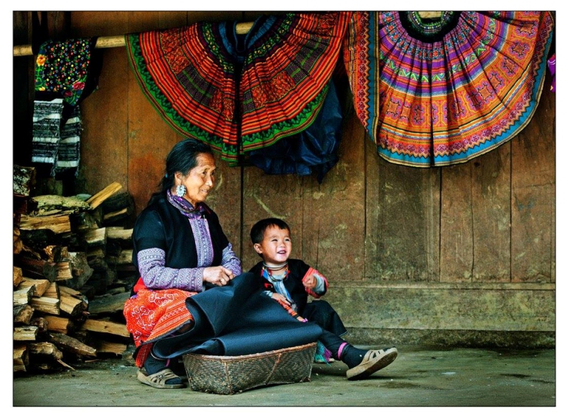 viet nam day mau sac qua trien lam anh huong sac tram mien