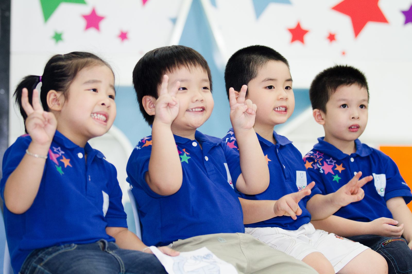 khoi dong cuoc thi truc tuyen olympic tieng anh thong minh 2016 2017