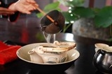 nhieu hoat dong van hoa tai pho co chao mung ngay di san viet nam