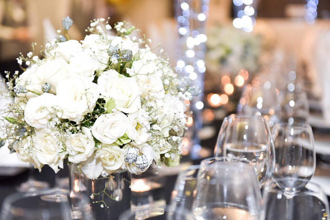 hoa hau ky duyen an mac gay tranh cai trong sinh nhat xa hoa