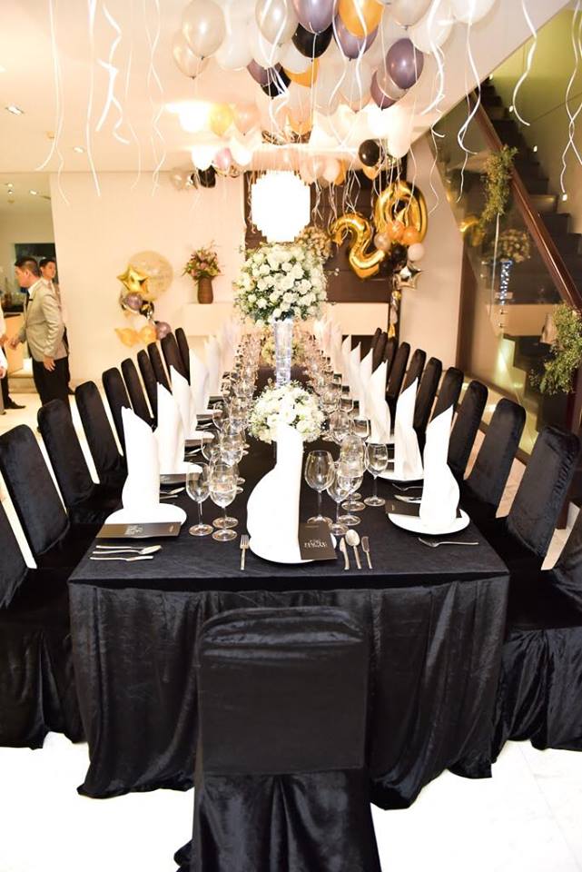 hoa hau ky duyen an mac gay tranh cai trong sinh nhat xa hoa