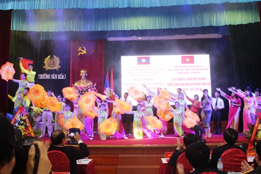 trung uong hoi huu nghi viet nam lao ky niem 41 nam quoc khanh lao