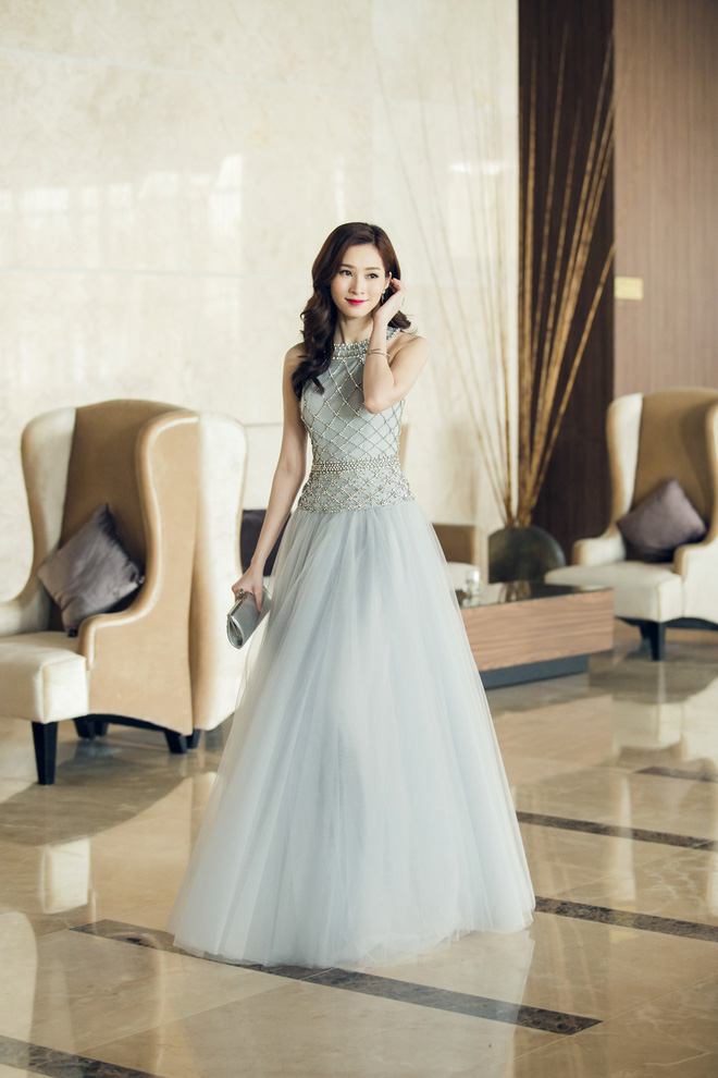 hoa hau dang thu thao van dep ngan ngo du dang bi om