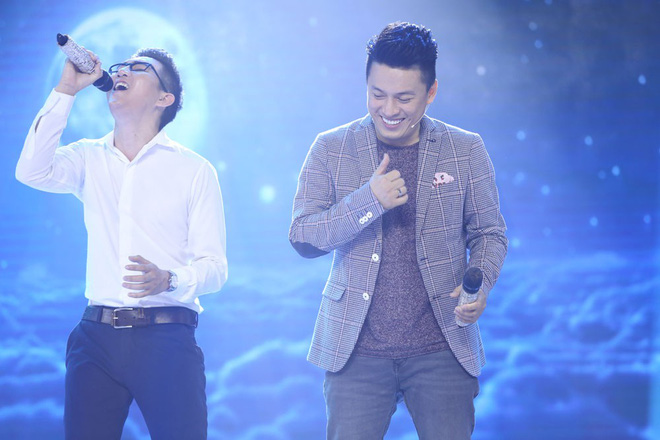 tran thanh co giat khi lam truong than nhien hat voi giong ca tham hoa