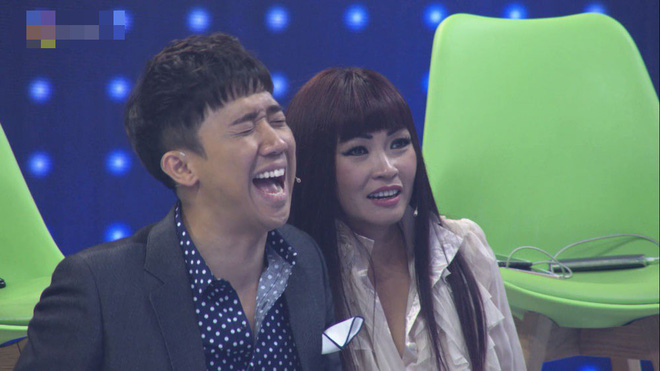 tran thanh co giat khi lam truong than nhien hat voi giong ca tham hoa