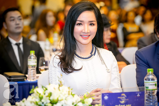 hoa hau ky duyen lan dau do sac cung dan chi ky duyen