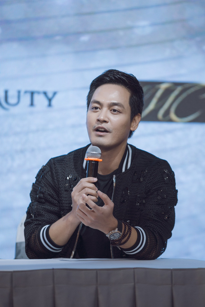 gay xon xao vi lam giam khao hoa hau tham my phan anh noi vo toi co phau thuat toi cung ung ho