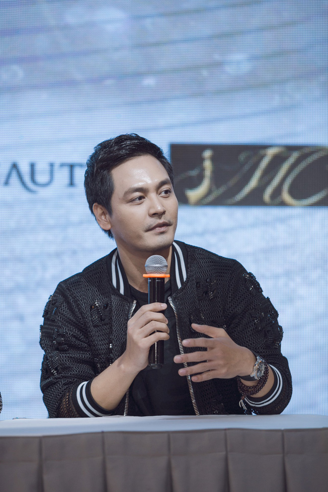 gay xon xao vi lam giam khao hoa hau tham my phan anh noi vo toi co phau thuat toi cung ung ho