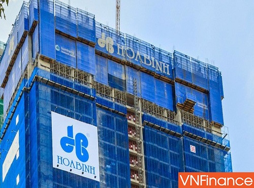 sau chuyen nhuong co phieu noi bo phat hanh them co phieu lanh dao hbc con co chieu doc gi