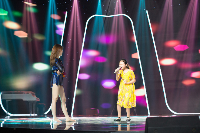 huong tram mac ca tinh cang thang tap luyen voi tro cung the voice kids