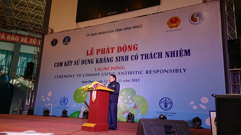 bao dong nhieu khang sinh the he 1 2 da khong con tac dung dac hieu