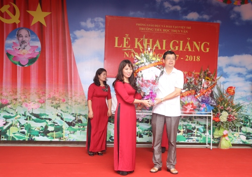 truong tieu hoc thuy van sang mai su menh trong nguoi