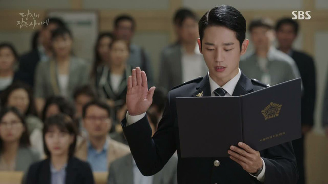 giua tam bao chia tay lee min ho suzy lai co canh giuong chieu voi lee jong suk