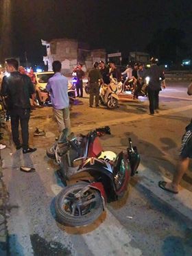 hai phong xe dien dam hang loat xe may dung den do khien nhieu nguoi nhap vien