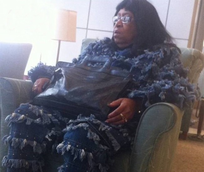 can loi truoc 17 tham hoa an mac cua cac thanh thoi trang