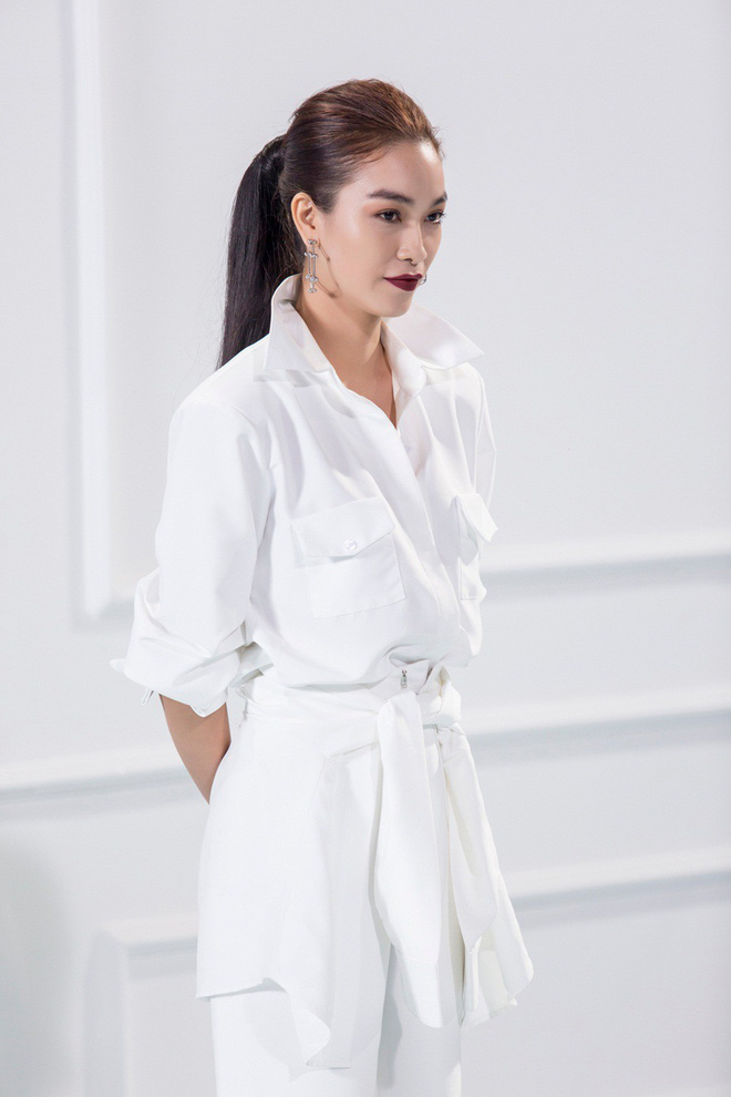 pham huong minh tu thay nhau goi thi sinh the look lon hon tuoi la em
