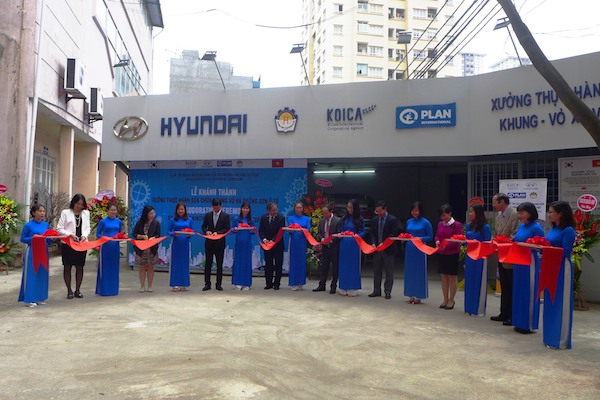 plan international viet nam ho tro xay dung xuong thuc hanh day nghe cho thanh nien