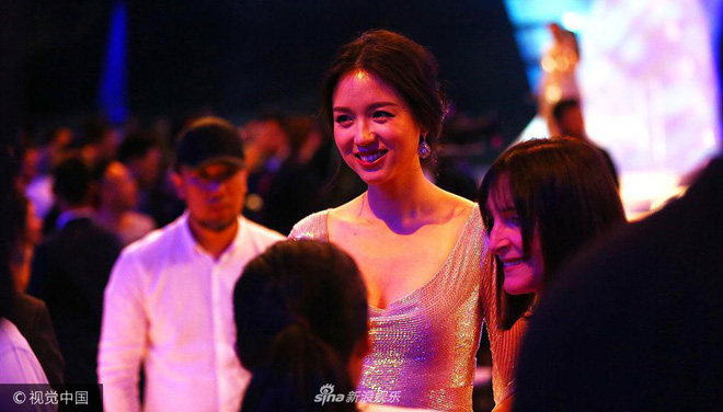 hoa hau dep nhat the gioi truong tu lam gay that vong voi dung nhan hien tai