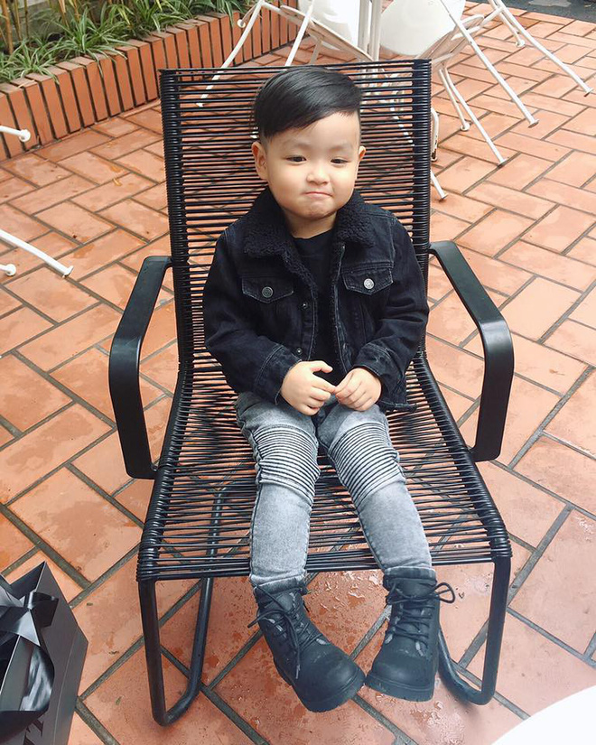 tam tit hao hung khoe con trai alex chi an da lon bong cuop bao nhieu la net dep cua me