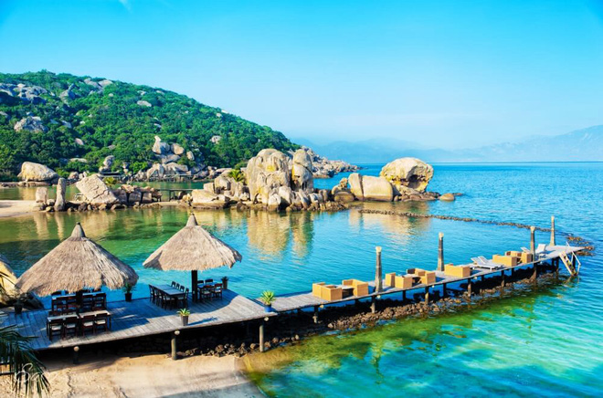 23 dia diem du lich trang mat nha trang cho vo chong son vui choi nghi ngoi va mua sam