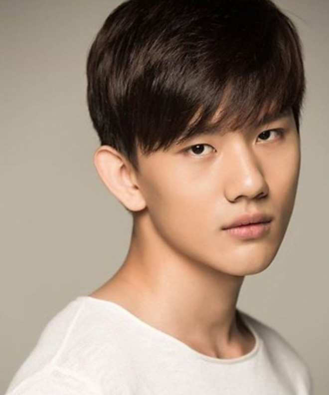 canh hon gay soc nhat phim han mot thoi dan chi 25 tuoi hon sao nhi 12 tuoi nghet tho