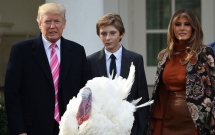 cau ut barron trump gio da cao hon ca me xuat hien banh bao tai nha trang nhung van de lo ve met moi