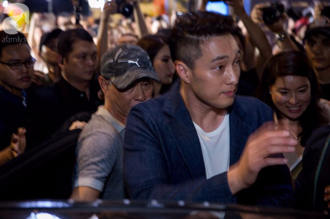 quy ong doc than so ji sub xuat hien cuc ky dien trai lien tuc vay chao nguoi ham mo viet