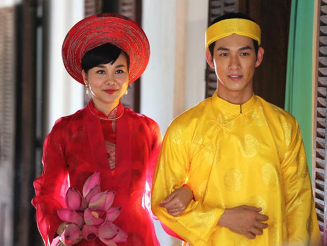 su that ve canh nong gay soc cua sieu mau thanh hang song luan trong phim me chong