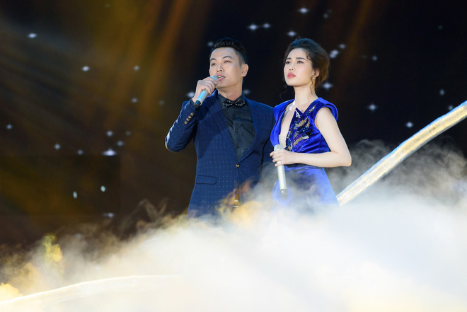 giang hong ngoc lui lich mo thanh quan de het minh voi cap doi hoan hao