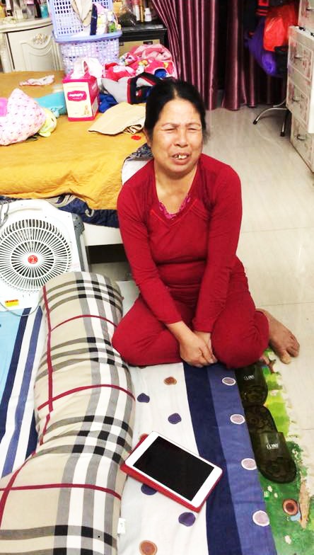 tu vu be 1 thang tuoi bi bao hanh day la 13 kinh nghiem tim nguoi trong tre me rat can biet