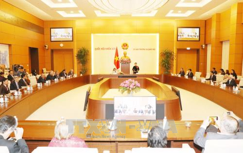 chu tich quoc hoi tiep doan dai bieu du hoi nghi hoi dong hoa binh the gioi