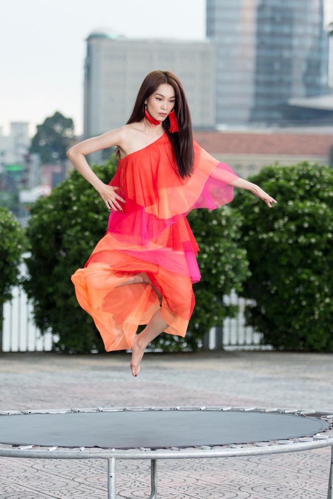 bi minh tu vo mat lien tuc ky duyen loai ngay thi sinh cua dan chi khoi the look