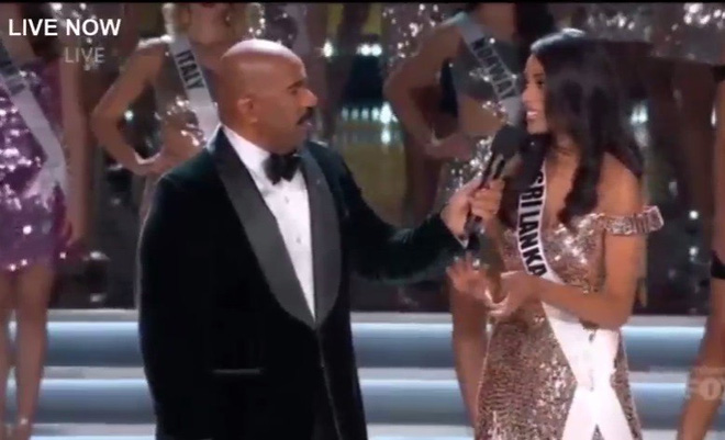 hoa hau nam phi dang quang miss universe 2017