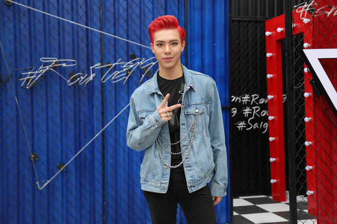 erik boi roi khi bi chat van chuyen tinh cam