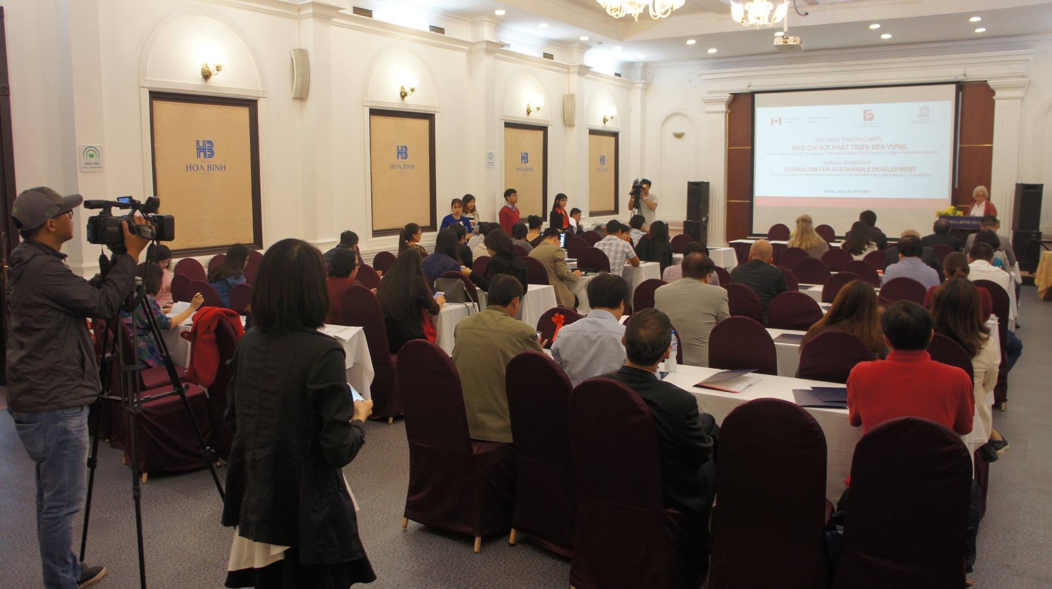 red to chuc hoi nghi thuong nien voi chu de bao chi voi phat trien ben vung