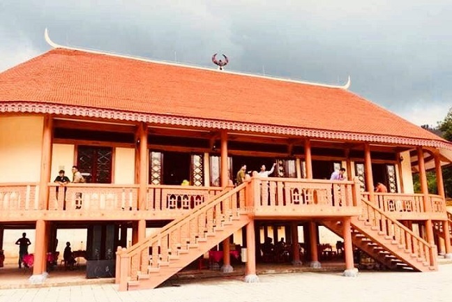 khanh thanh nha guol mon qua tong bi thu nguyen phu trong tang thua thien hue