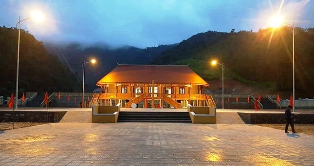 khanh thanh nha guol mon qua tong bi thu nguyen phu trong tang thua thien hue