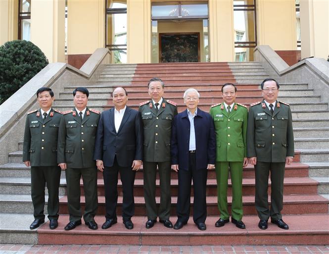 tong bi thu chu tich nuoc nguyen phu trong luc luong cong an phai vung vang kien dinh hoan thanh nhiem vu truoc dang truoc nhan dan