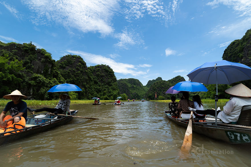 tam coc tuyet dep trong ong kinh du khach nuoc ngoai den viet nam